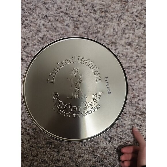 Vintage Cracker Jack Tin Can 1992 Container Limited Edition Third in Series - Picture 6 of 8